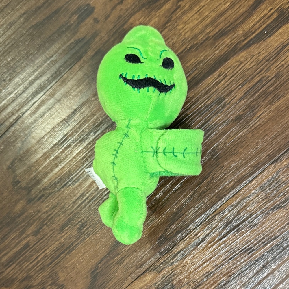 Oogie Boogie Cutie Cuff